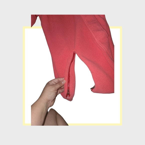 Infant Coral Patagonia fleece full body one piece suit, size 16-20 pounds - Picture 3 of 4